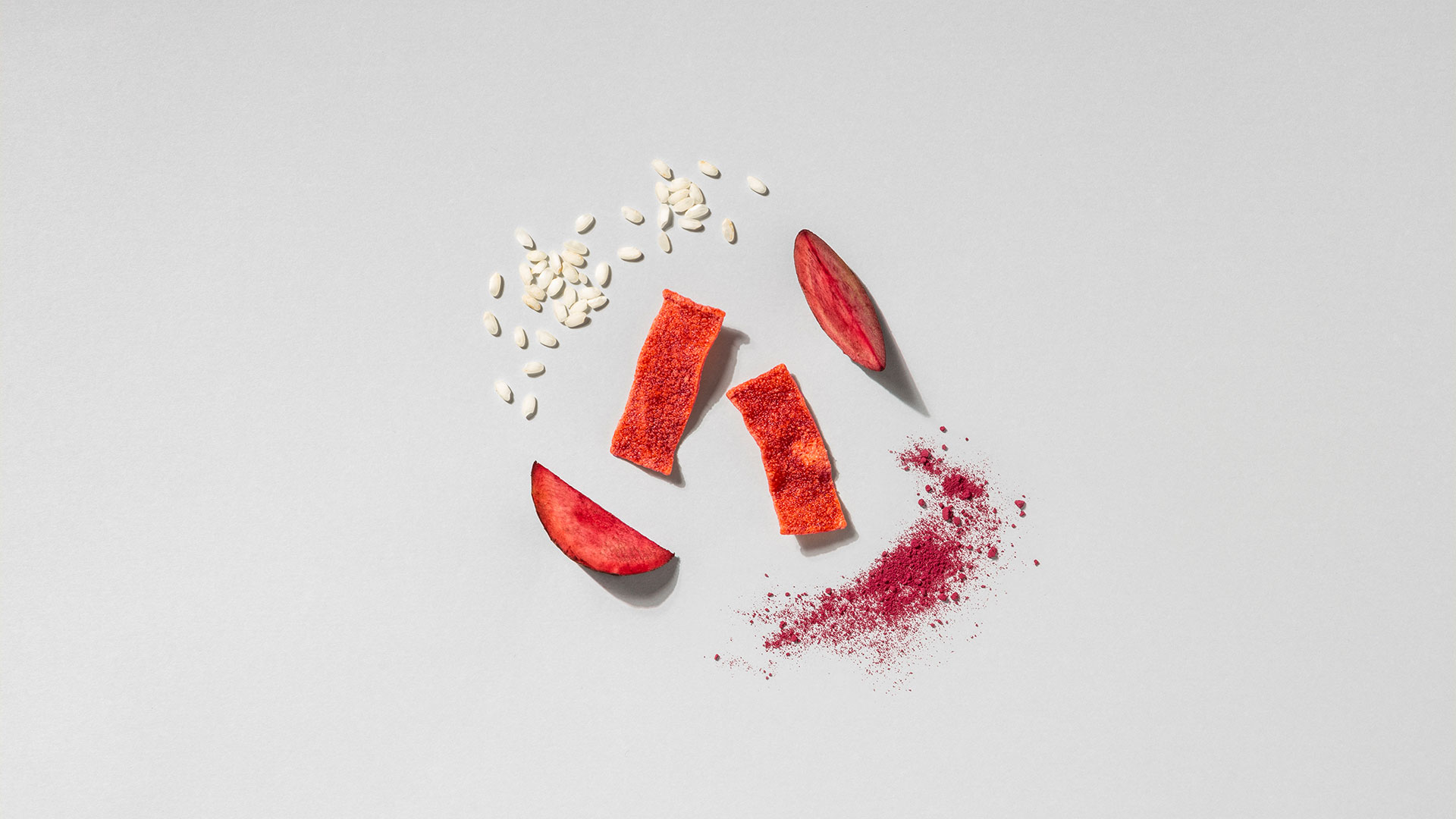 Beetroot natural powder curly strips
